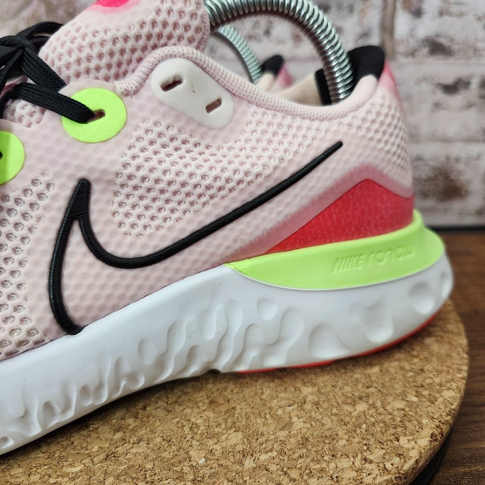 Nike Renew Run 'Pink Foam' Women's 8.5 - Picture 2 of 15